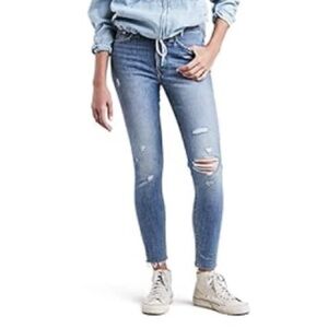 Levi’s Wedgie Skinny Jeans